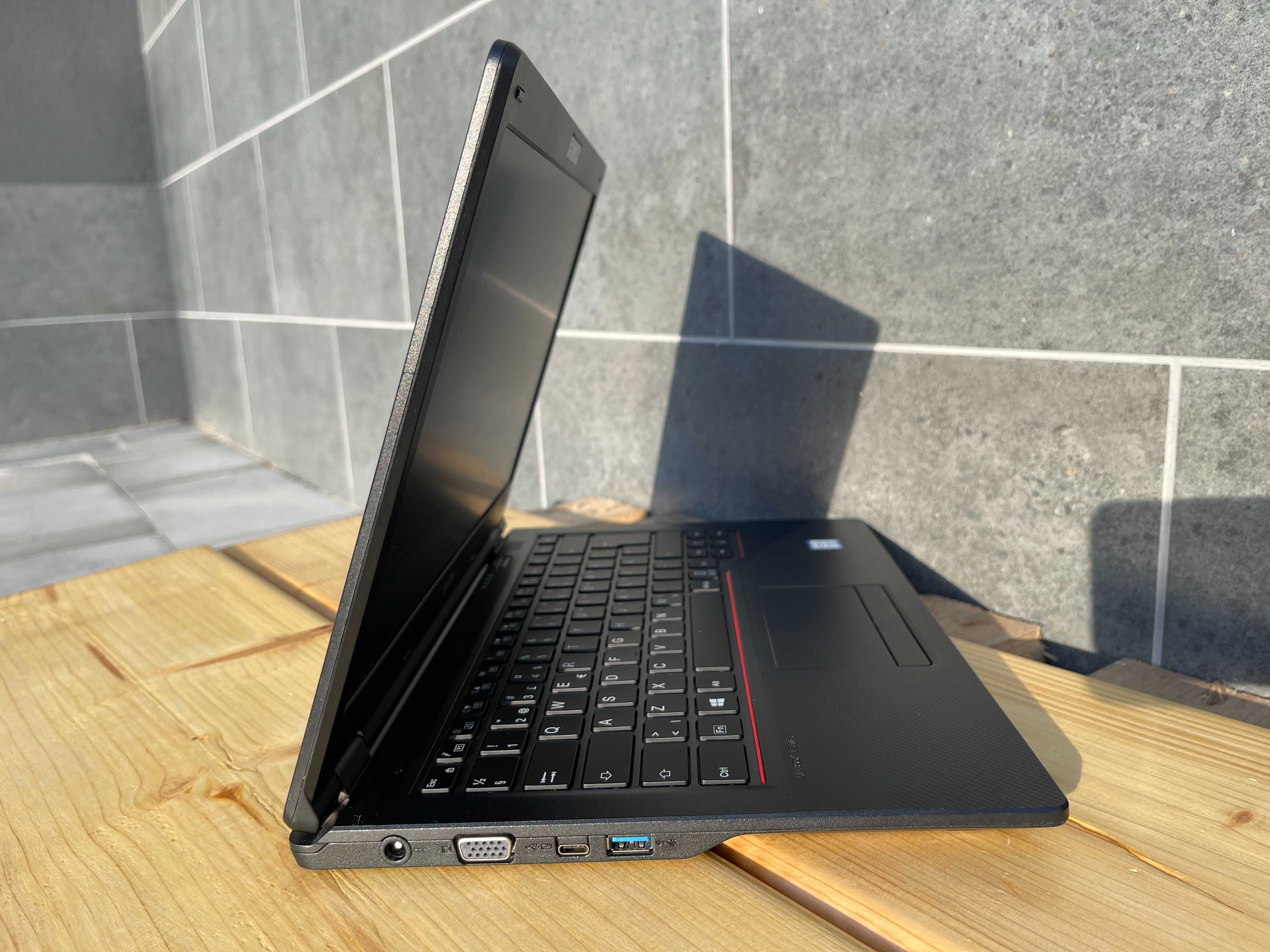 Ноутбук Fujitsu LIFEBOOK E449/i3-7020U/8/SSD256/14"/HD/Гарантія 200шт.