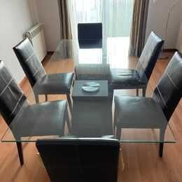 Mesa de vidro + 6 cadeiras