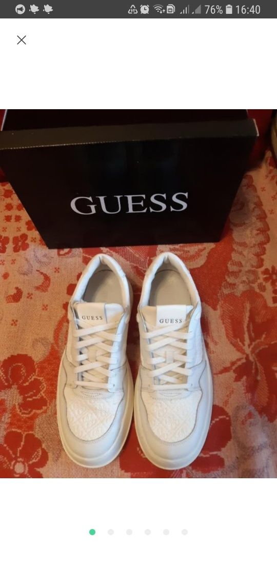 Кросівки GUESS 42розміру