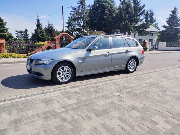 Bmw seria 3 e91 2.0i benzyna 143 KM 2008r 237000km Ksenon