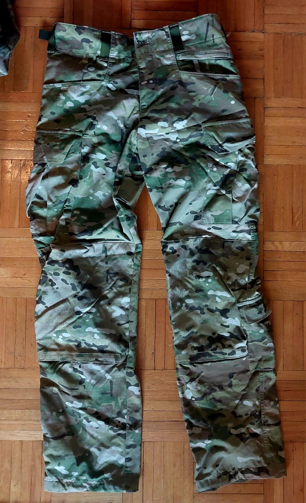 Kombinezon ćwiczebny Miwo Military Multicam 2009 r. nowy