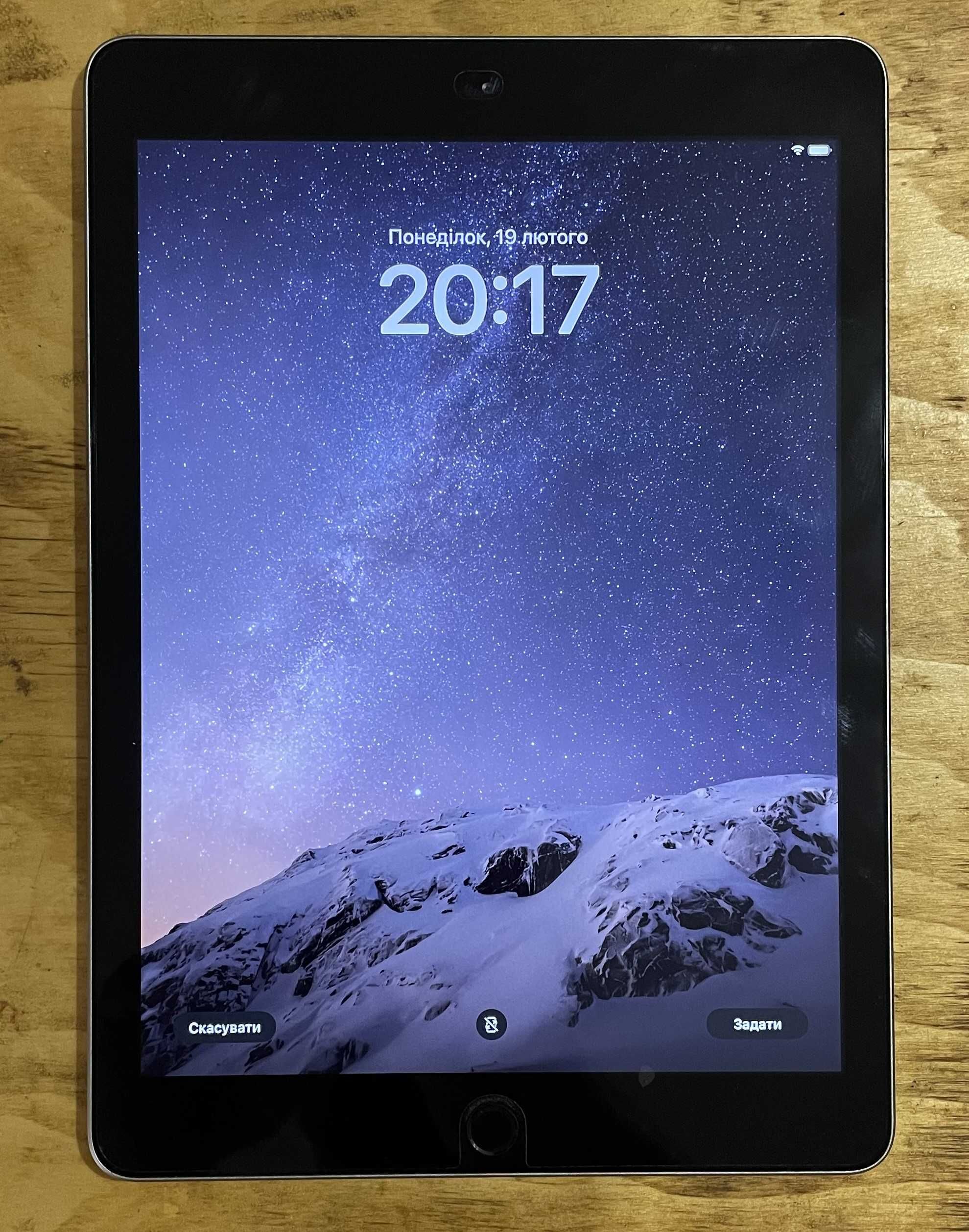 Apple iPad 2017 5 покоління 32Gb A1822 Space Gray ОФІЦІЙНИЙ