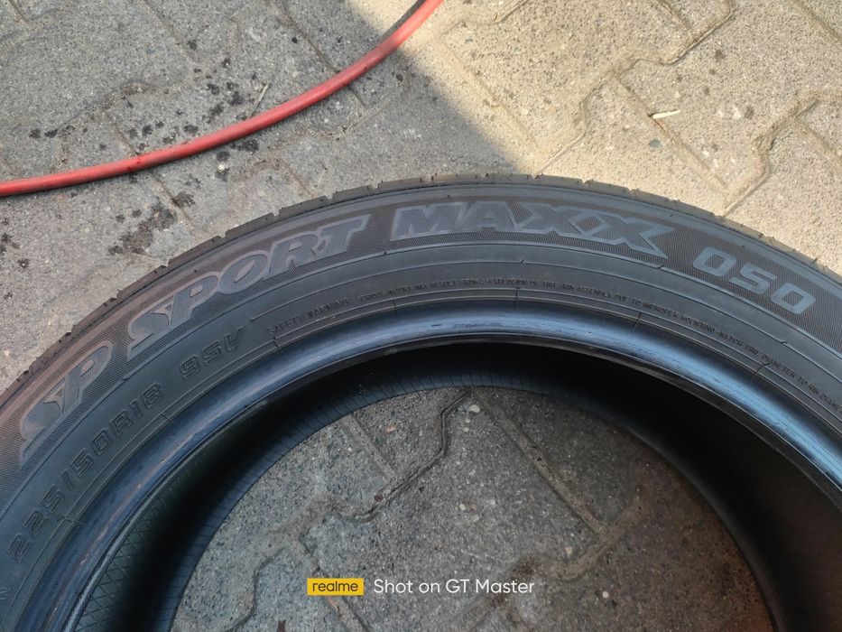 Dunlop SPORT MAXX 050 225/50/18 kpl