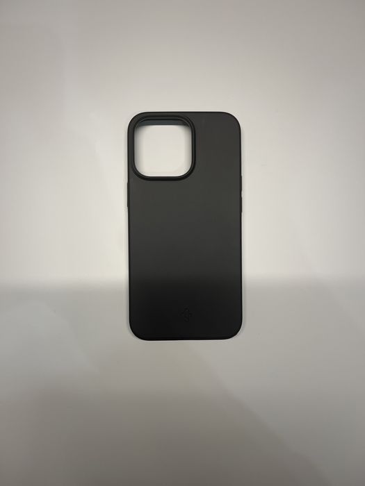 Etui SPIGEN Thin FIt do Apple iPhone 13 Pro Czarny