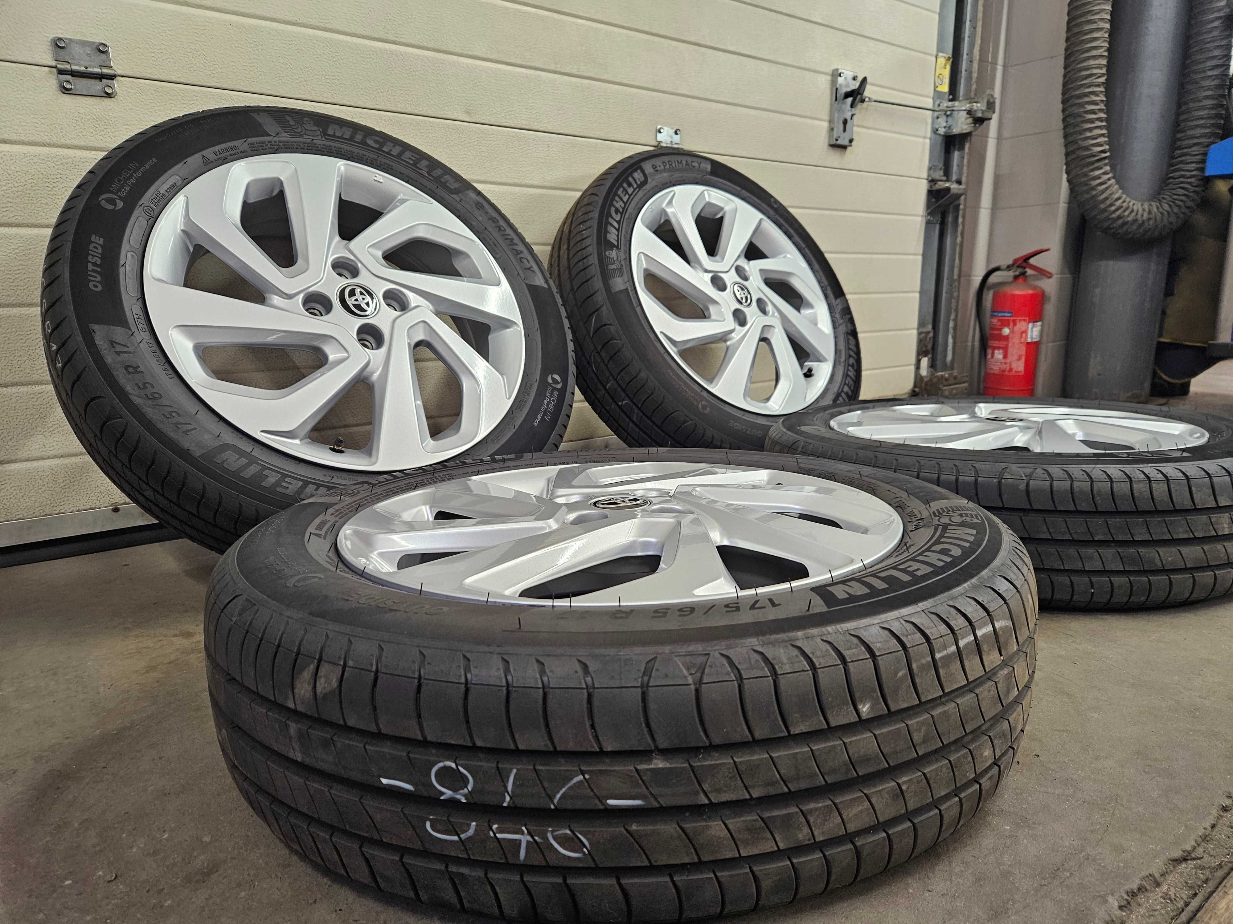 4x100 R17 - Koła Toyota Aygo X Yaris Suzuki Swift Kia Rio Hyundai