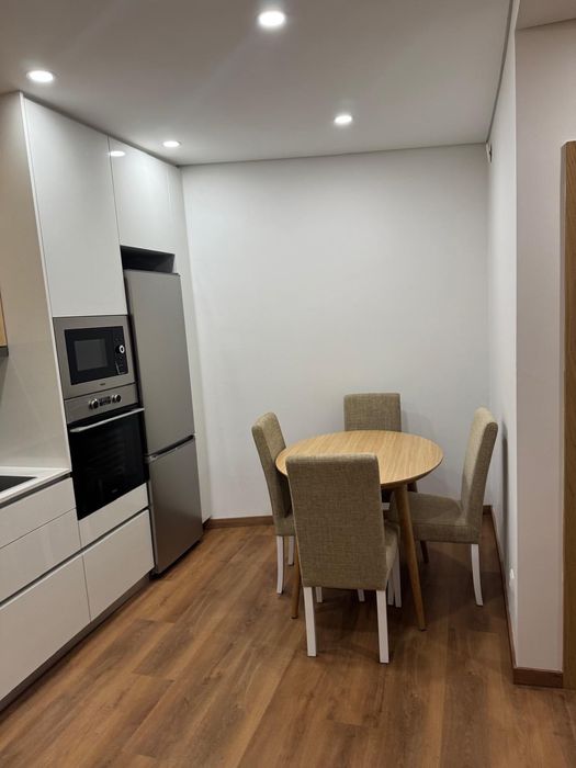 Arrenda se quarto em Cedofeita na rua torrinha