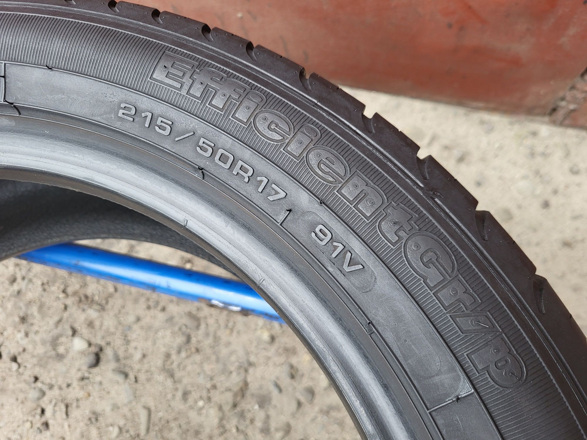 215/50/17 R17 GoodYear EfficientGrip 2шт ціна за 1шт шини