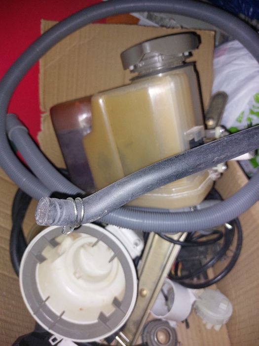 Запчасти для стиральной Indesit 105x  и посудомоечной машины