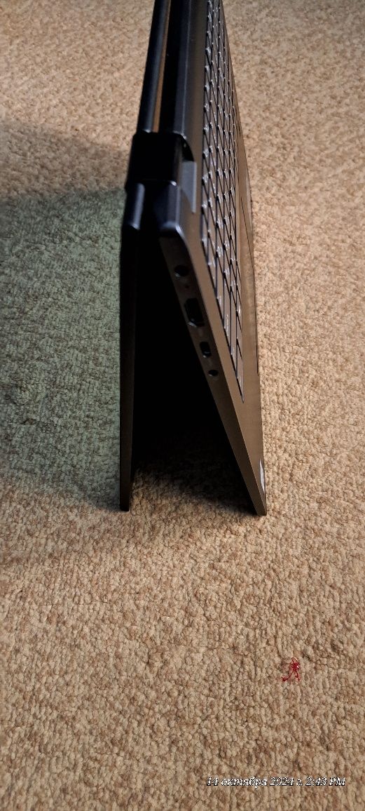 Продам сенсорный Lenovo IWL14 12/512 23 року