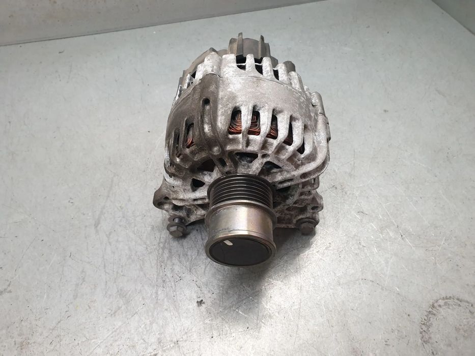 Alternador SKODA Fabia III Hatchback (NJ3)