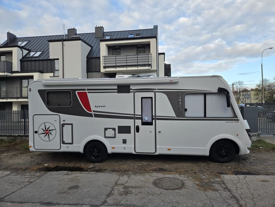Burstner Lyseo I 728G  Kamper Integra Burstner I 728G Salon PL ,Okazja , Mały Przebieg !!!