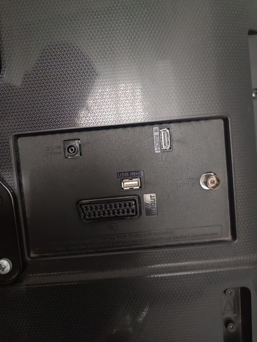 Vendo TV LG 32" com comando