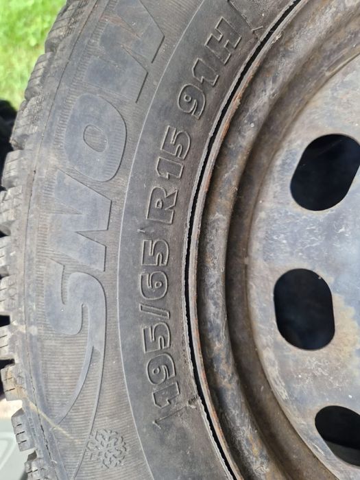 Opony zimowe Kormoran 15 r 195/65