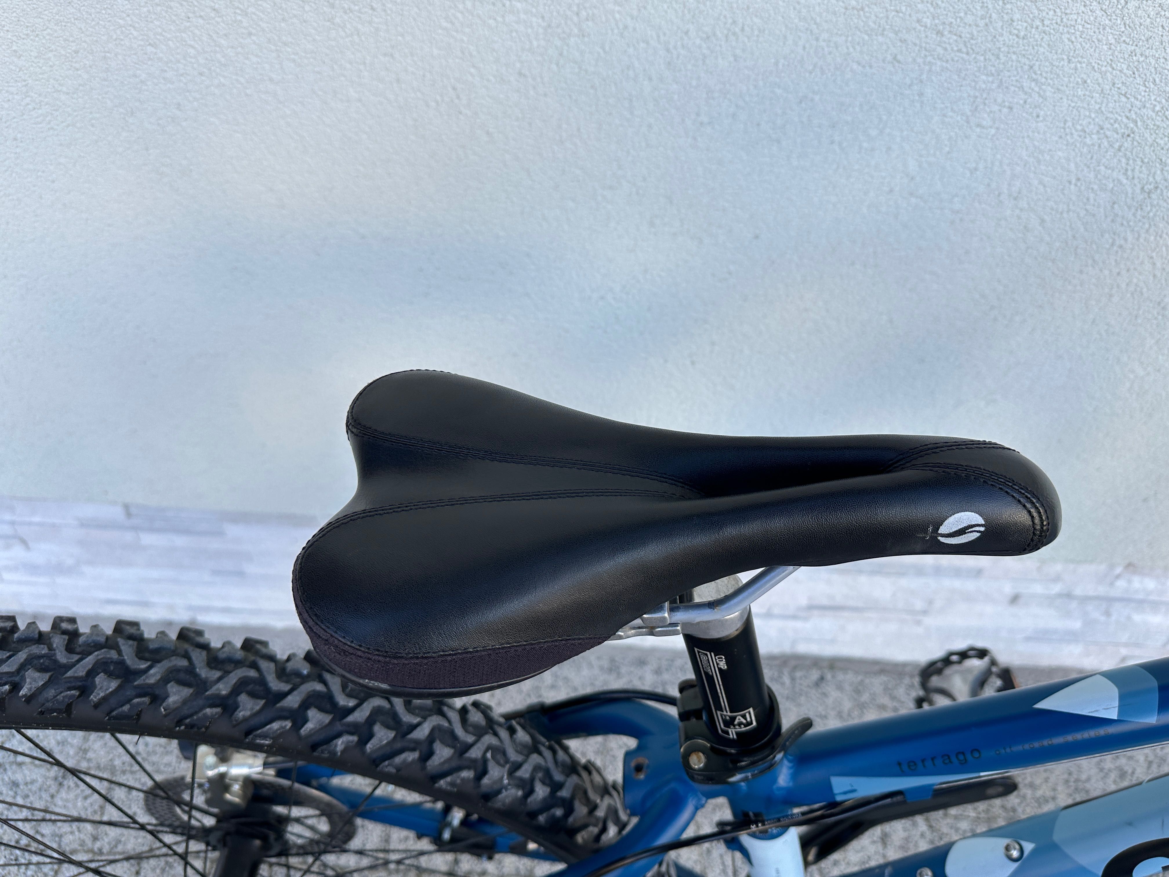 Rower GIANT - Mtb, koła 26, Deore, hamulce hydrauliczne, rama XS