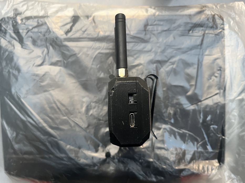 Продам Детектор БПЛА Тенета PRO з трьома антенами 415-1050Мгц +2.4 ггц