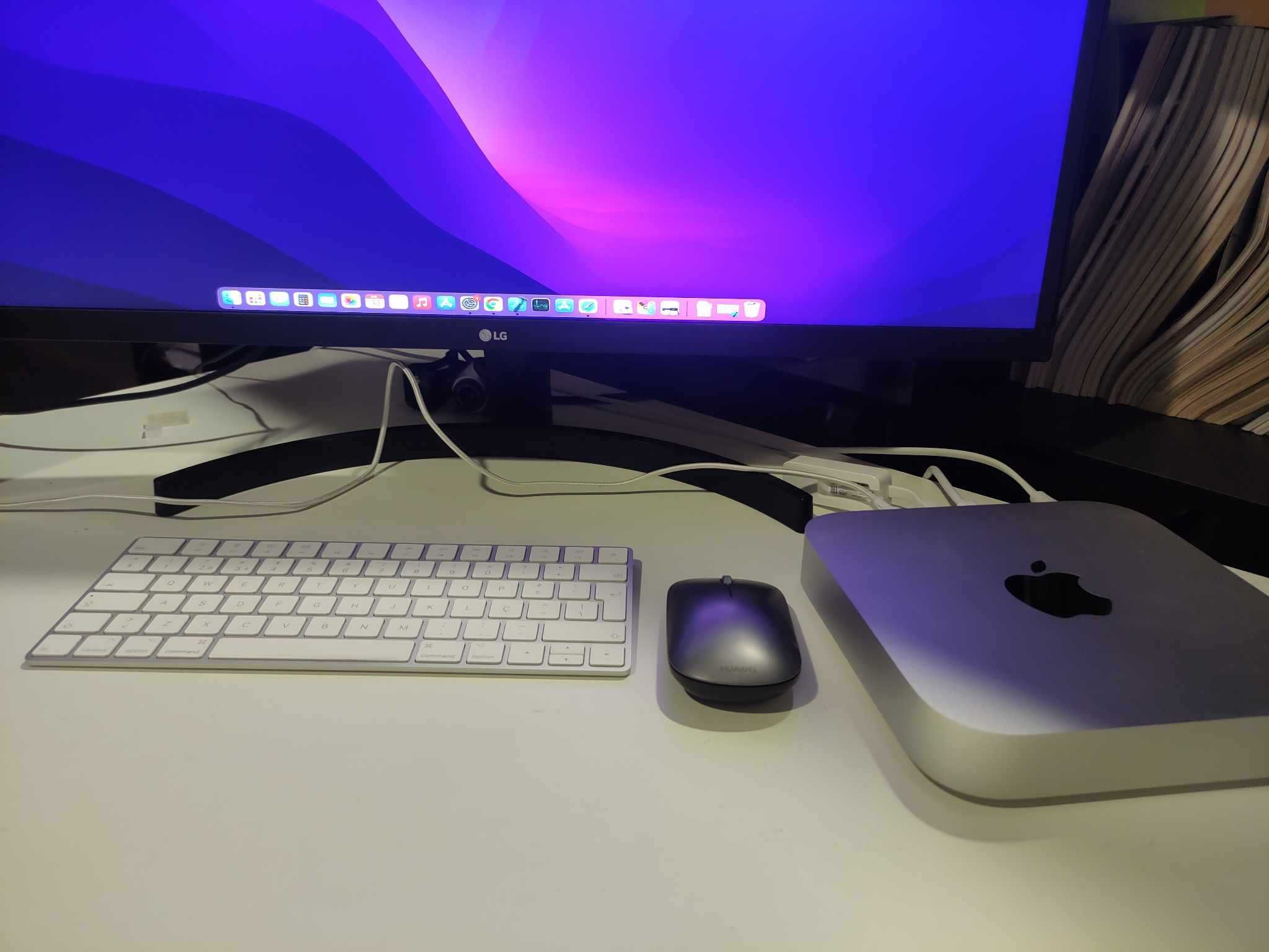 Mac mini late 2014 2.6ghz, 8gb ram 256SSD