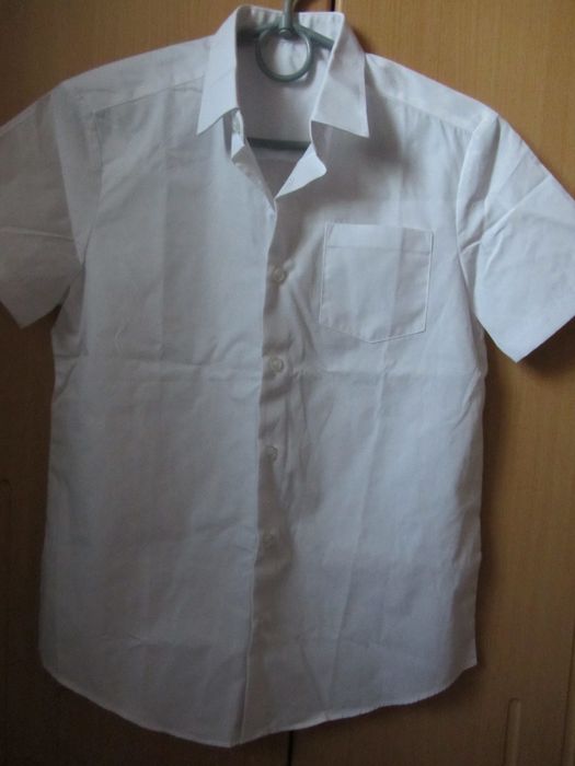 Рубашка новая школьная белая на 9-10, 10-11, 13-14 лет.