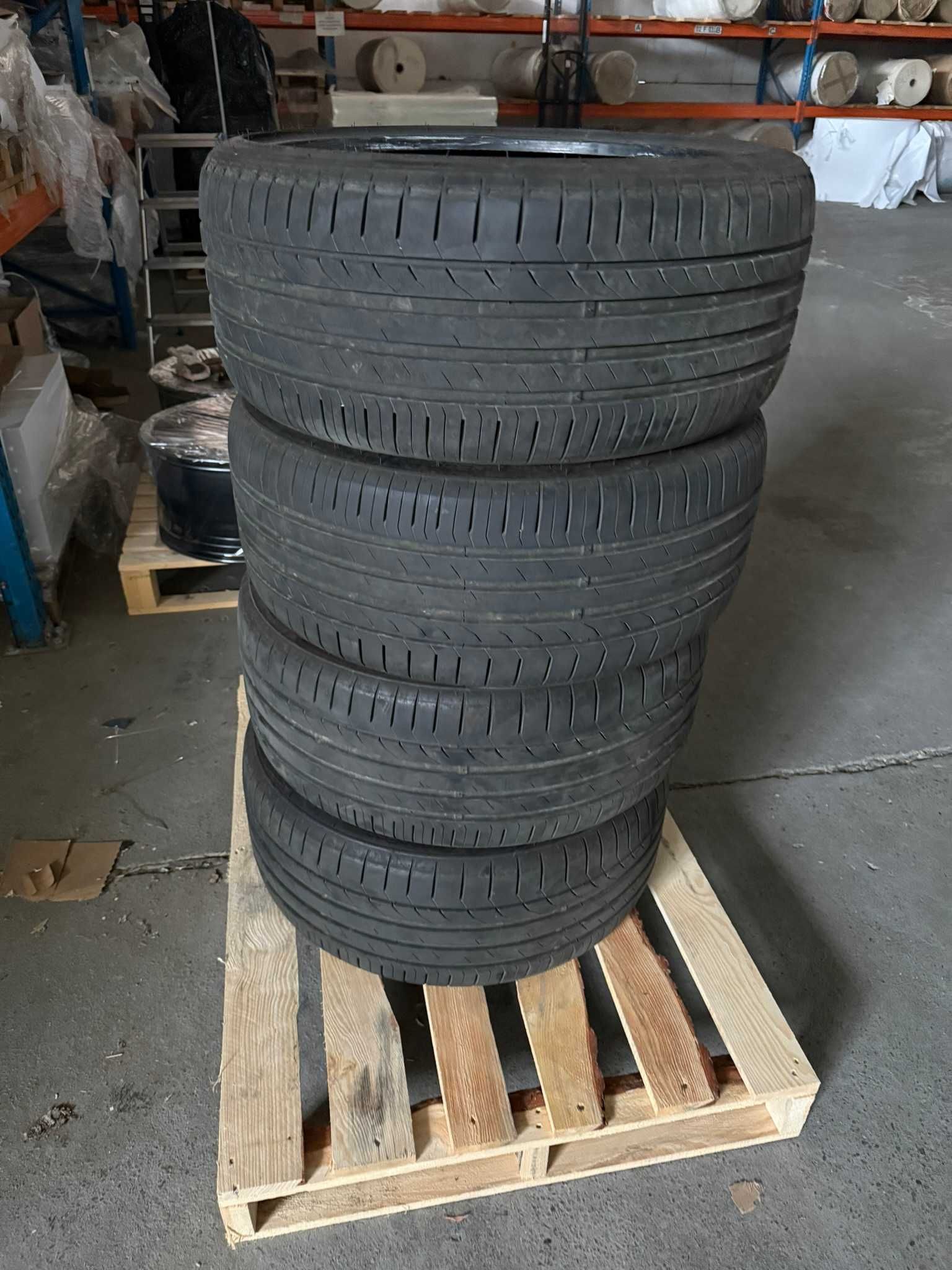 Felgi Vossen VWS-2 19" 9.5J ET27 5x114.3 – grafitowe, po regeneracji