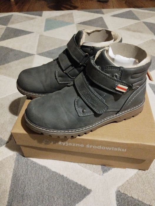 Buty zimowe trzewiki chłopięce 34 kozaki