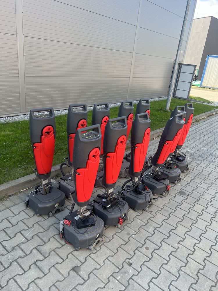 Szorowarka Hako Scrubmaster B3 pakiet 11 sztuk import DE okazja