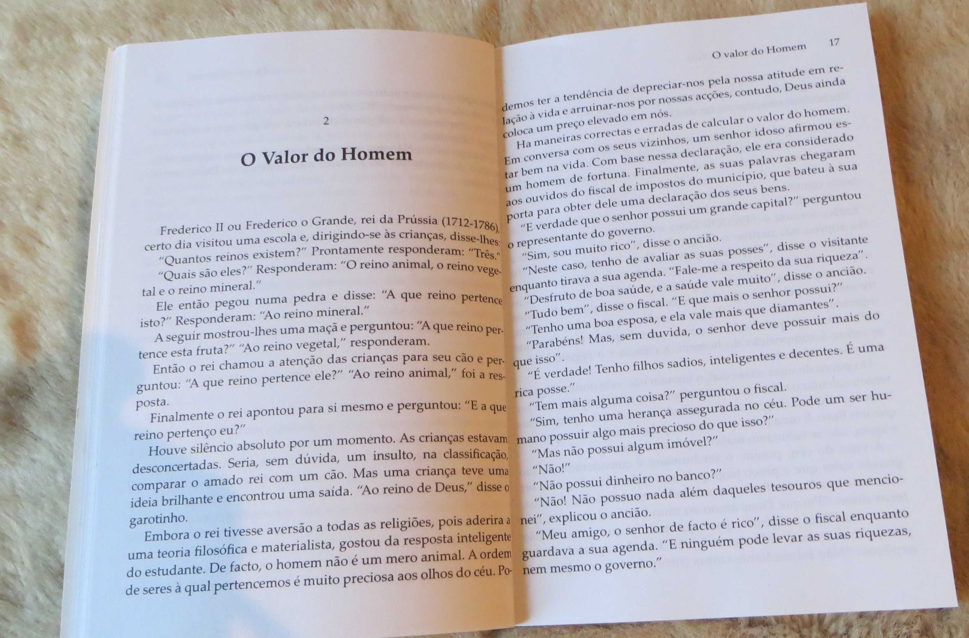 Livro "Valorize mais a sua Vida"- Autor A. Ballach - páginas: 162