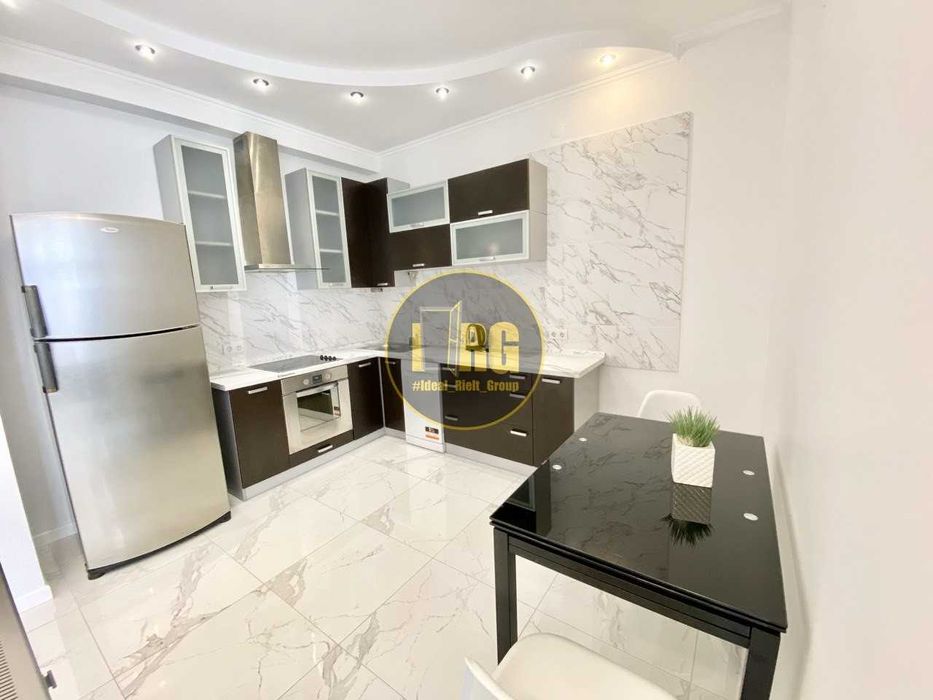 1К,Саксаганского 121,Botanic Tower,Университет,Вокзал,Печерск Є Світло