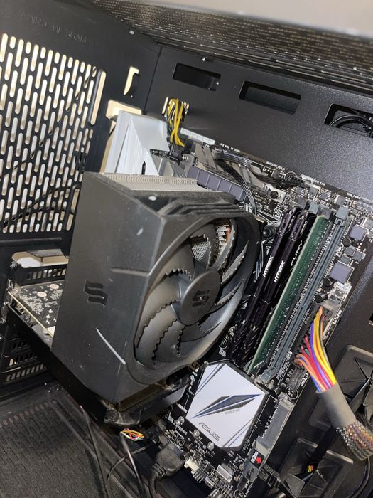 ASUS Z170-A + i5 6600k + 24gb ram DDR4