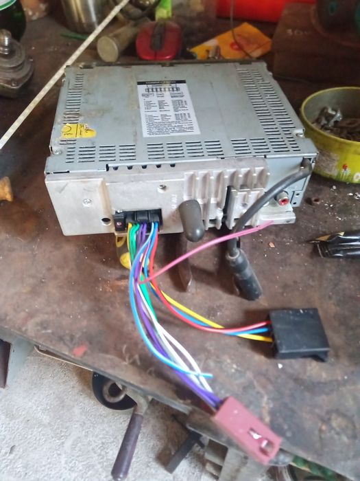 Автомагнітола Alpine