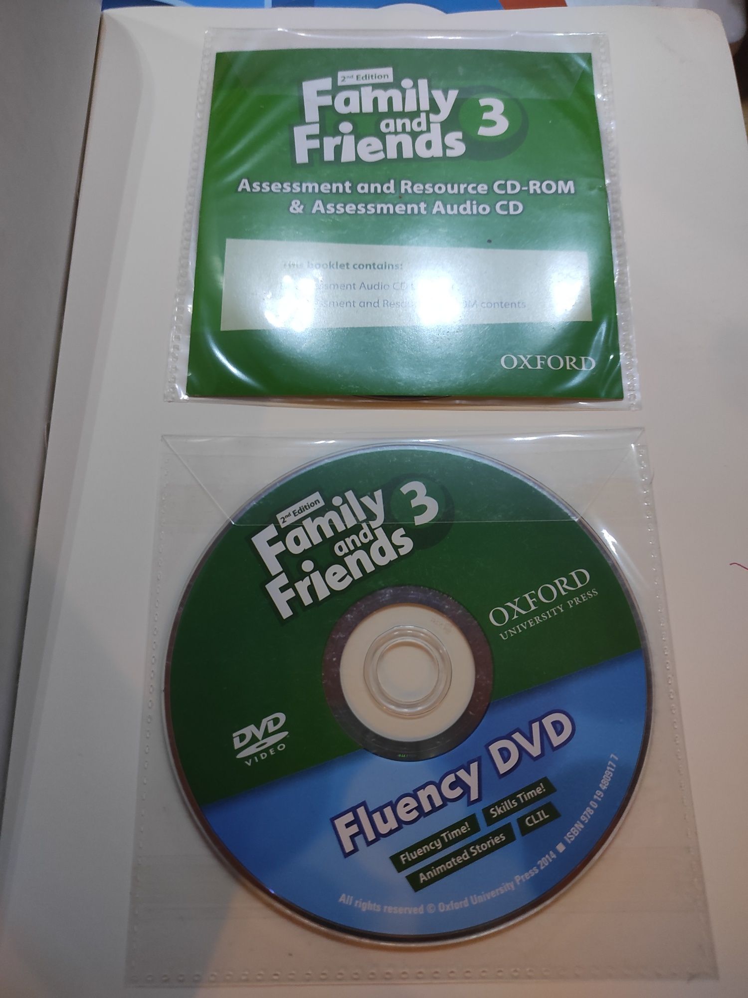 Family and friends 3 teacher's book plus