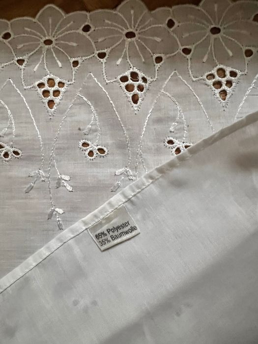 Zazdroska biała z haftem 47/176