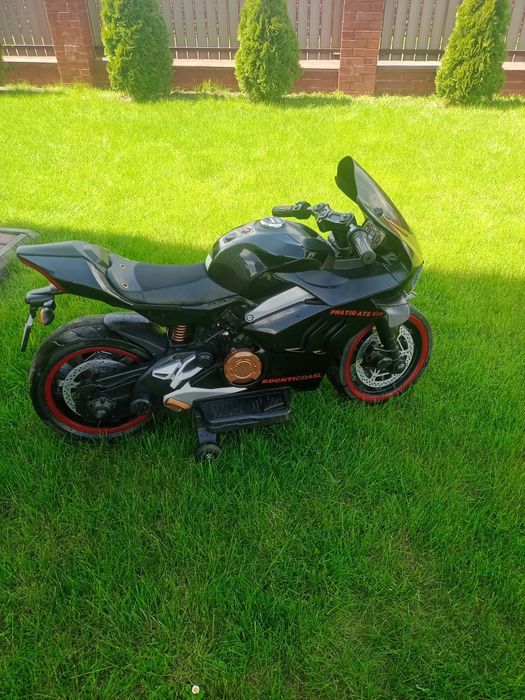 дитячий електромотоцикл продам  стан нового