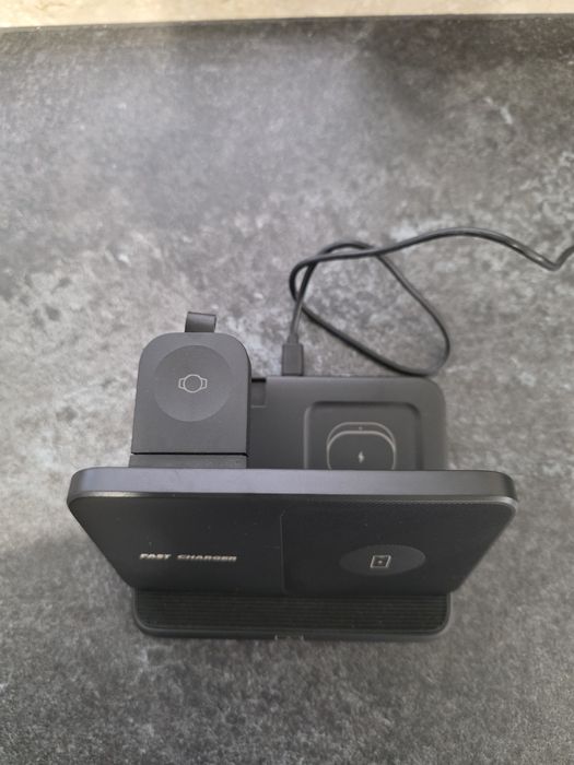 Ładowarka 3w1 bezprzewodowa indukcyjna z zasilaczem. Super cena!