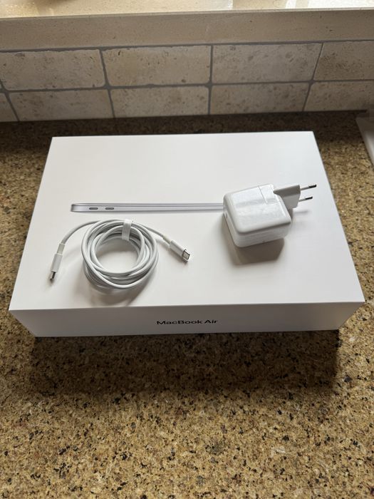 MacBook M1 + Magic mouse + USBc hub (sem uso nenhum)