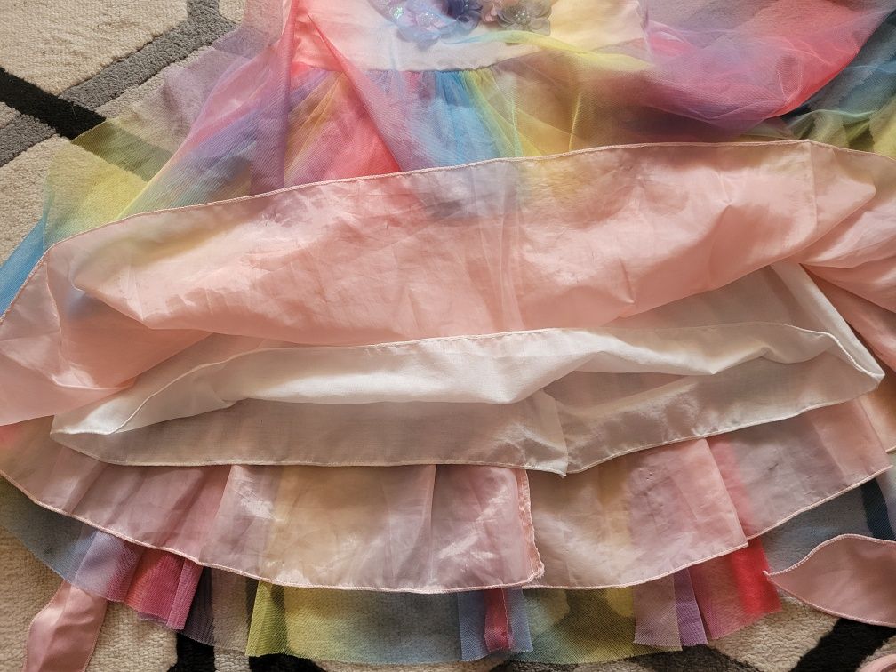 Unicorn zestaw jednorożca na 4 urodzinki ozdoby na tort sukienka 104