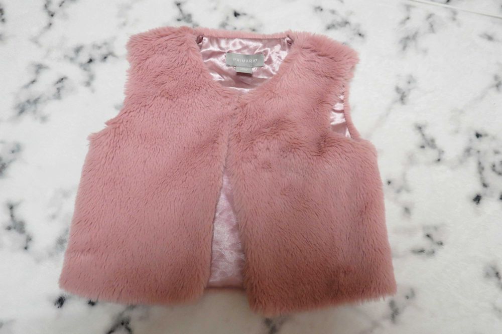 Дитяча хутряна камізелька жилет Primark (Ірландія) 98 см (2–3 роки)