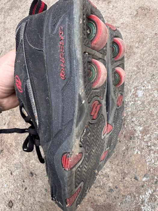 Кросівки-Ролики Безкоштовно