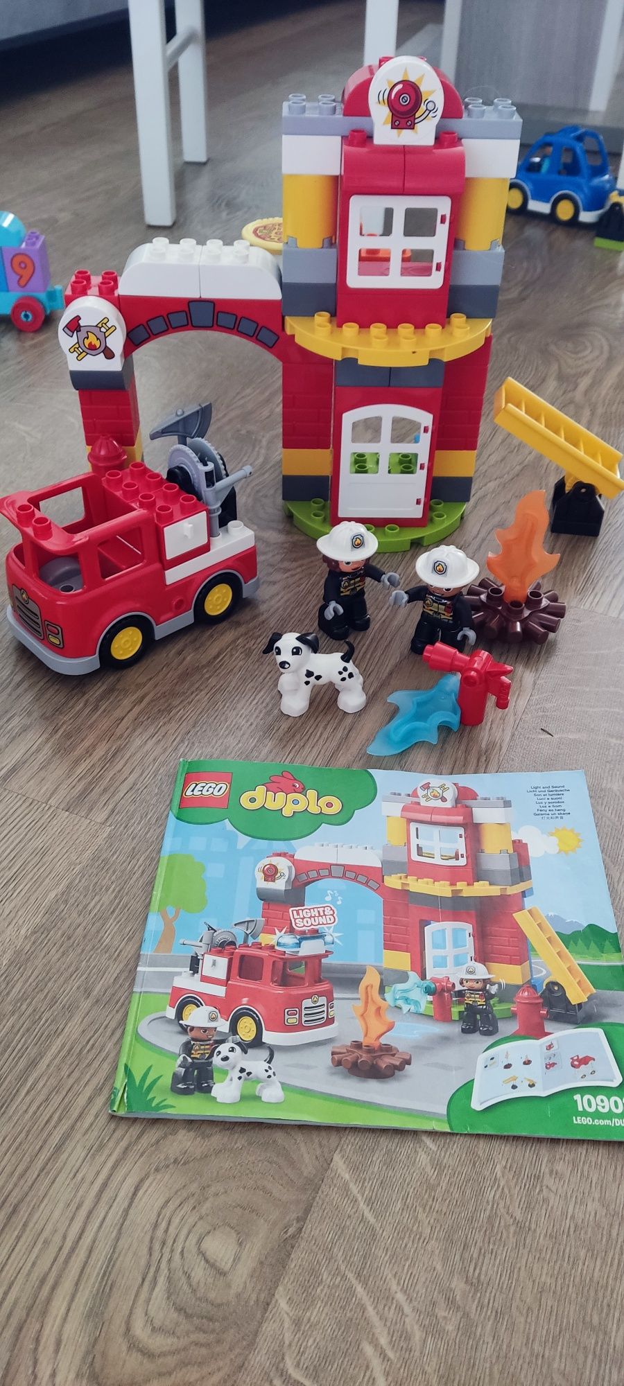 Klocki LEGO Duplo remiza strażacka