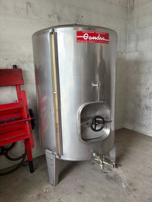 Cuba Inox 1000L + Funil