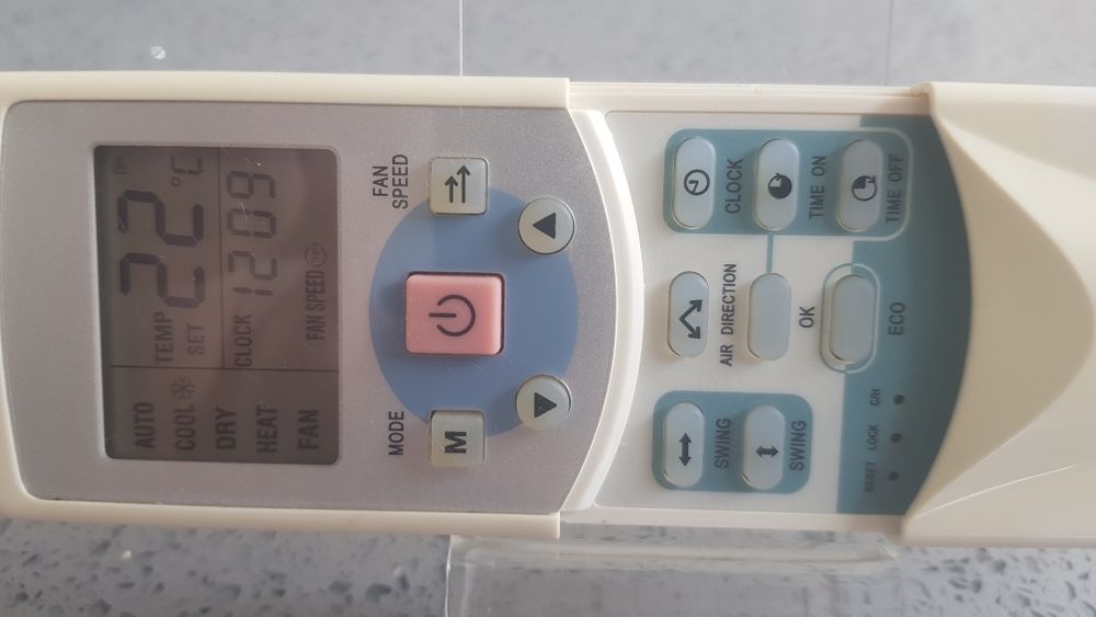 Comando para ar condicionado, como novo!