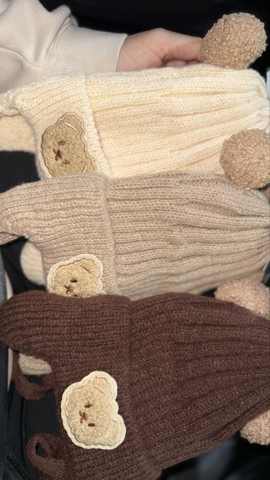 шапка вʼязана з флісом на завʼязках 45/52см