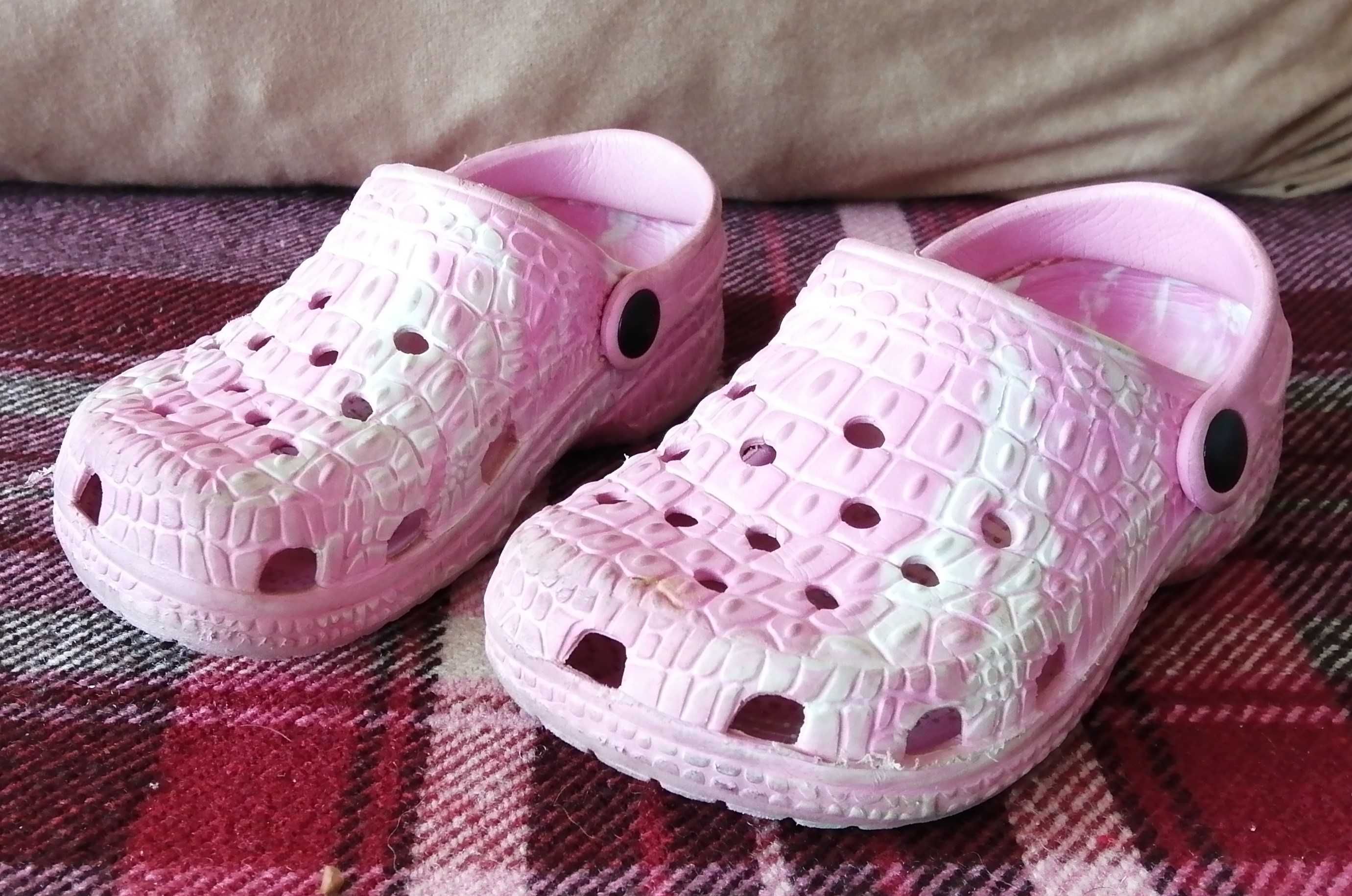 Klapki typu crocs roz. 23