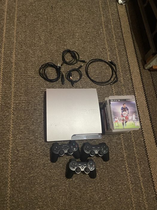 PS3 + 3 джойстики + 11 ігор