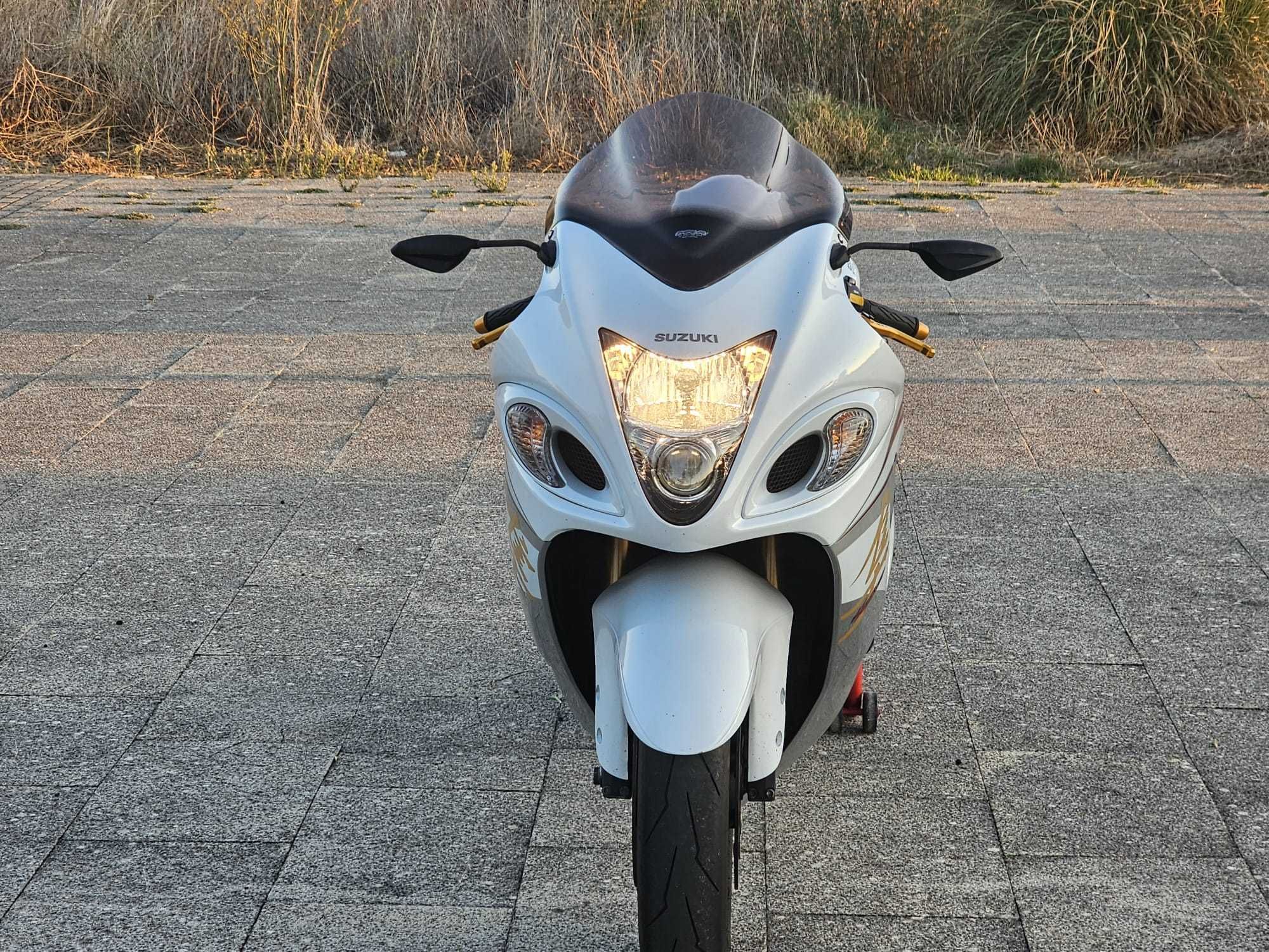 Suzuki Hayabusa como nova
