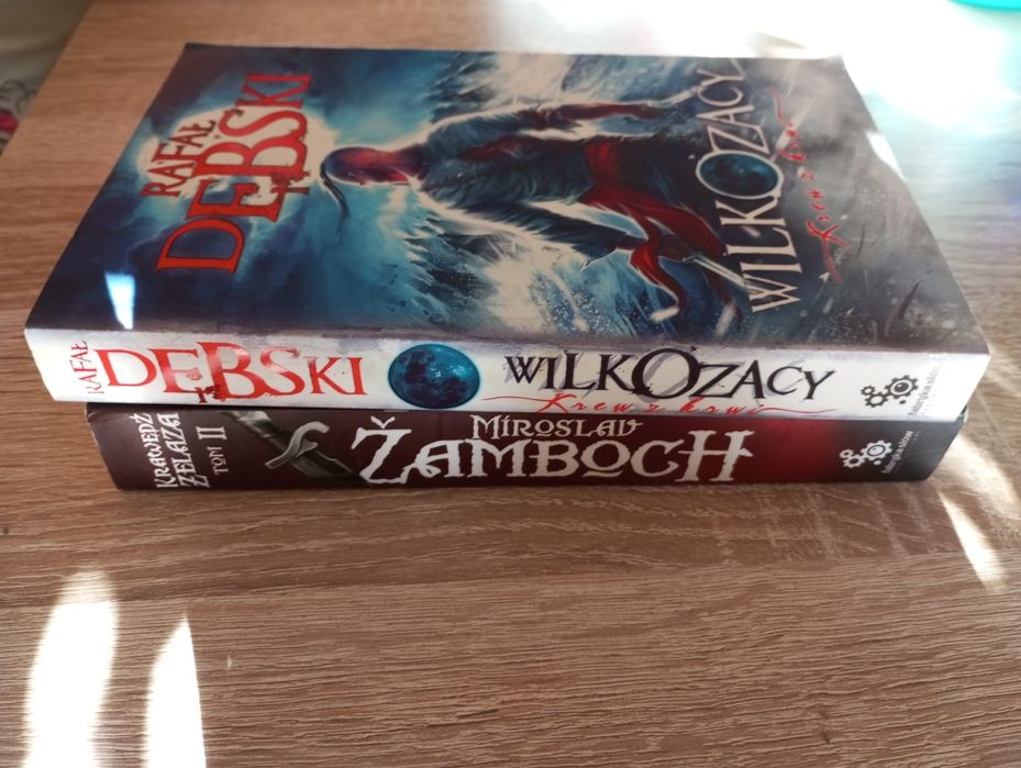 Zestaw dwóch książek. Krawędź żelaza tom 2. Wilkozacy Krew z krwi.