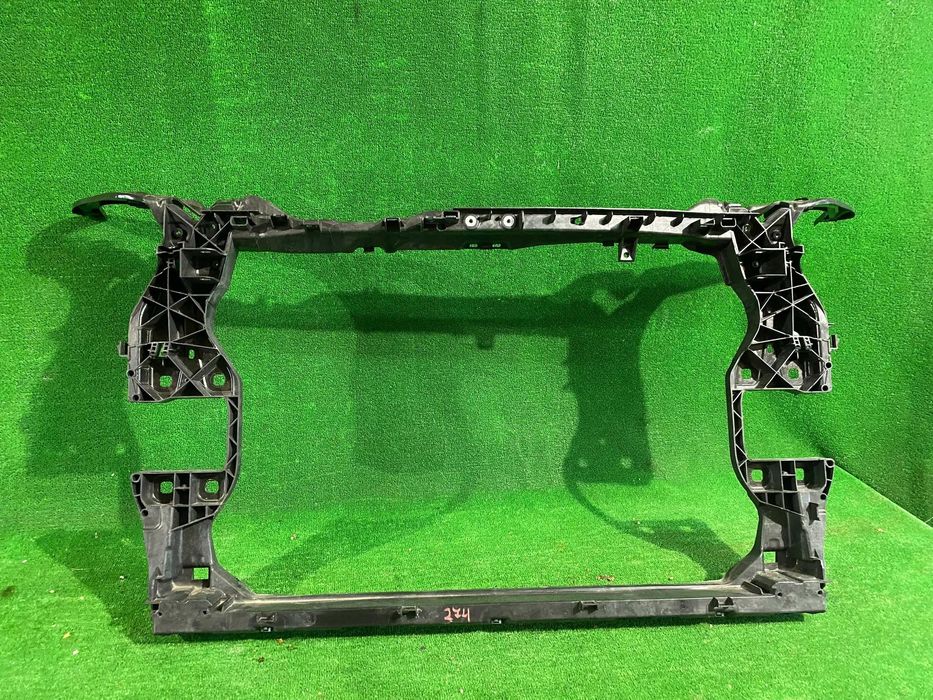 AUDI Q5 80A Передня панель телевізор