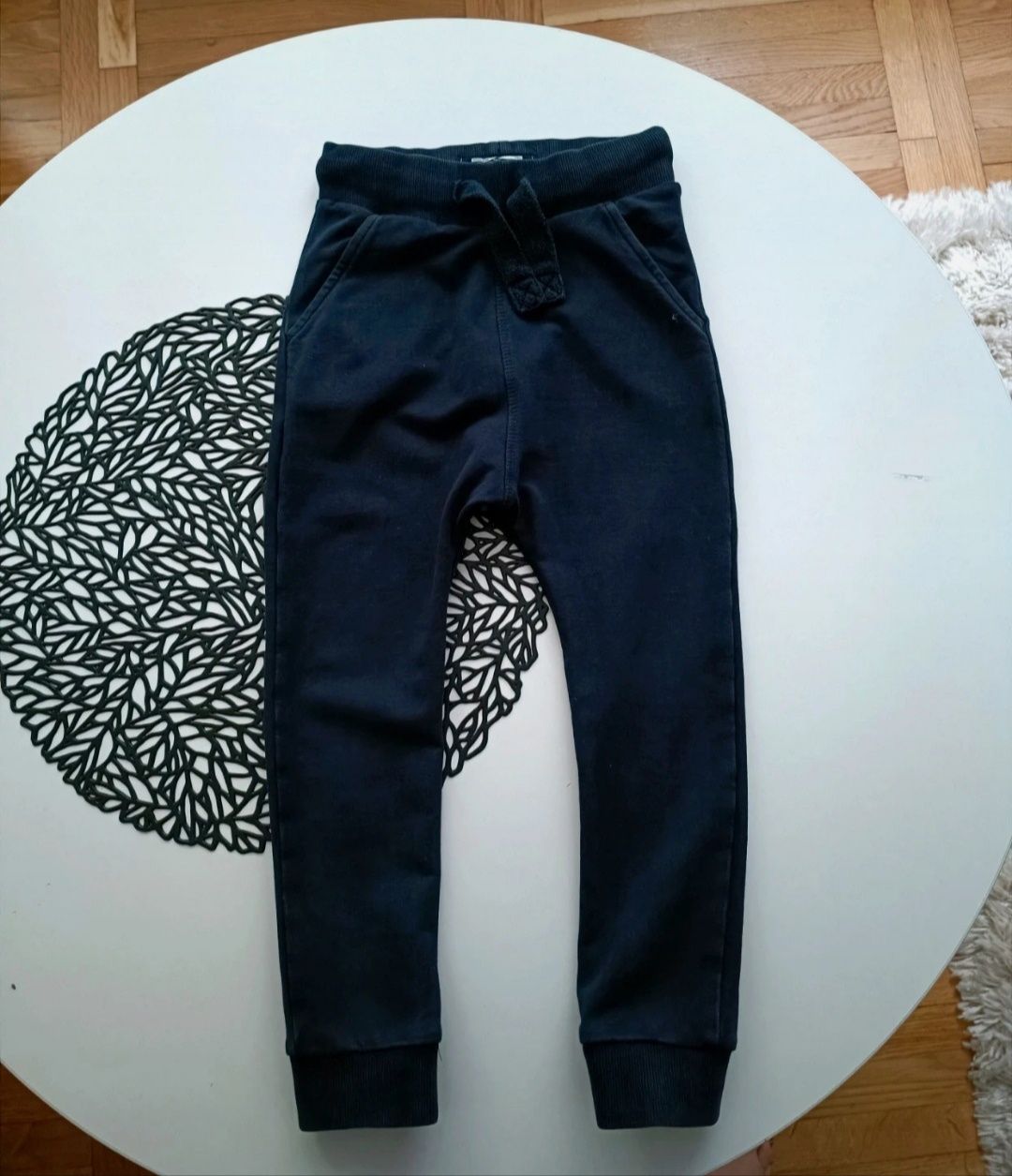 Komplet dresowy NEXT, dresy spodnie joggery + bluza, rozm. 104