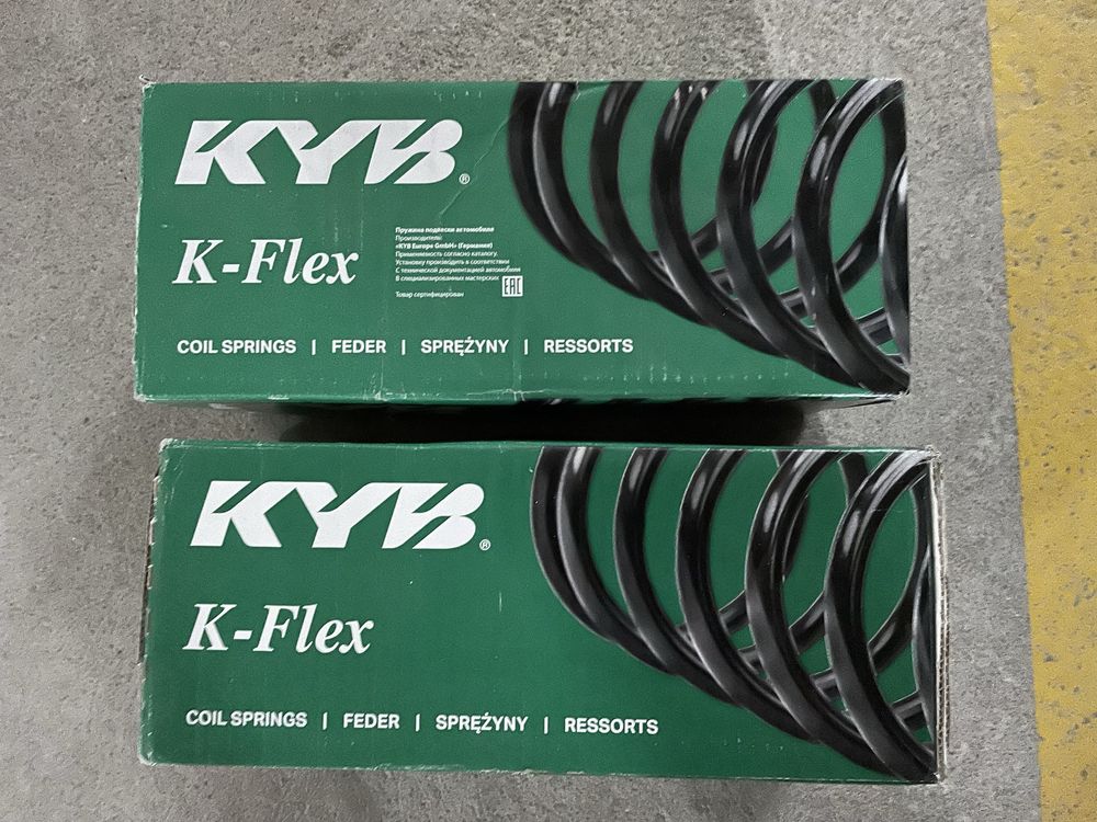 Molas Traseiras KYB para BMW Serie 3 E46