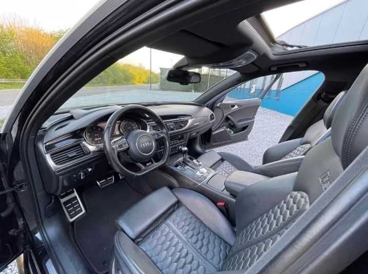 Audi RS6 impecável