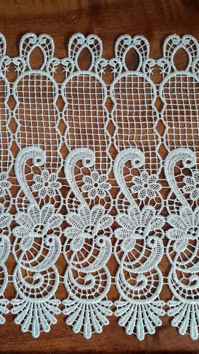 Zazdrostka 30cm gipiura gruba 320cm