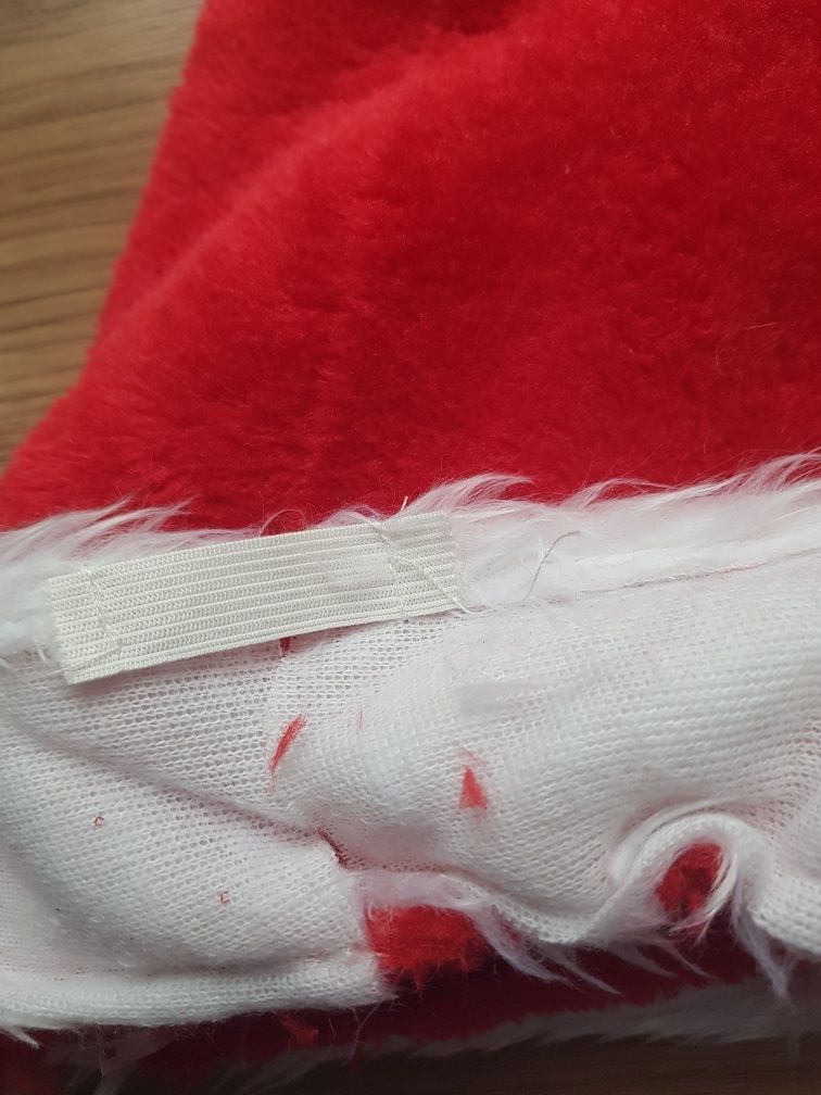 Nowa czapka Mikołaja rozmiar uniwersalny .